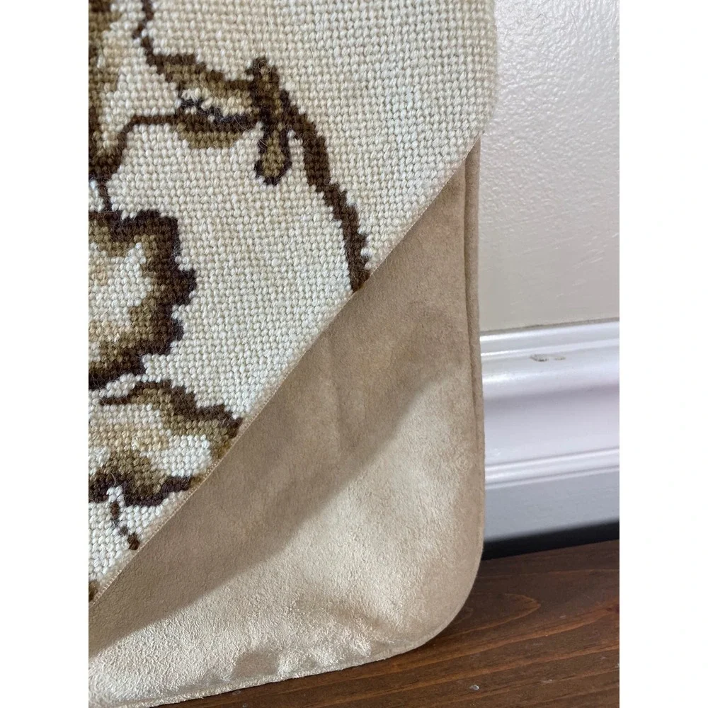 Moonbags Patricia Smith Designs Needlepoint Bird Floral Tapestry Clutch Tan